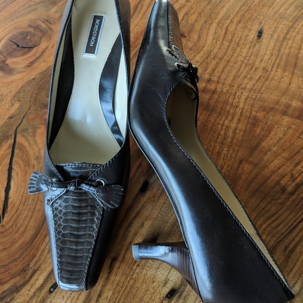 Nordstrom chocolate brown leather tassel pumps